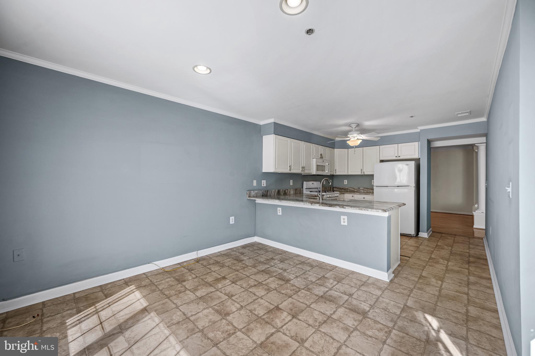 12021 Tralee Road, Unit 401 Lutherville-Timonium, MD 21093 - Photo 12 of 36 Kitchen