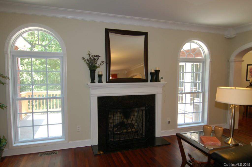9024 Simpson Road Waxhaw, NC 28173 - Photo 4 of 24 Gallery Image 4