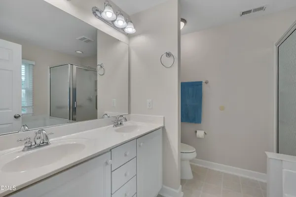 $489,899 | 614 Red Cedar Circle, Durham, NC 27712