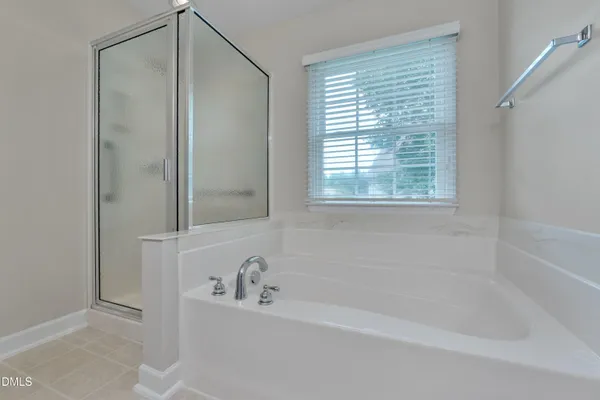 $489,899 | 614 Red Cedar Circle, Durham, NC 27712