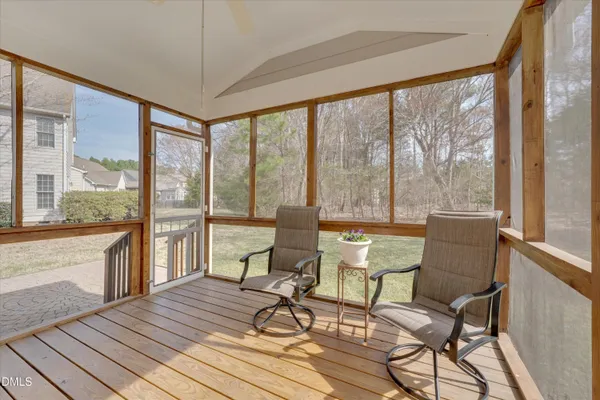 $489,899 | 614 Red Cedar Circle, Durham, NC 27712