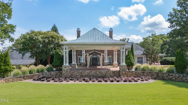 $489,899 | 614 Red Cedar Circle, Durham, NC 27712