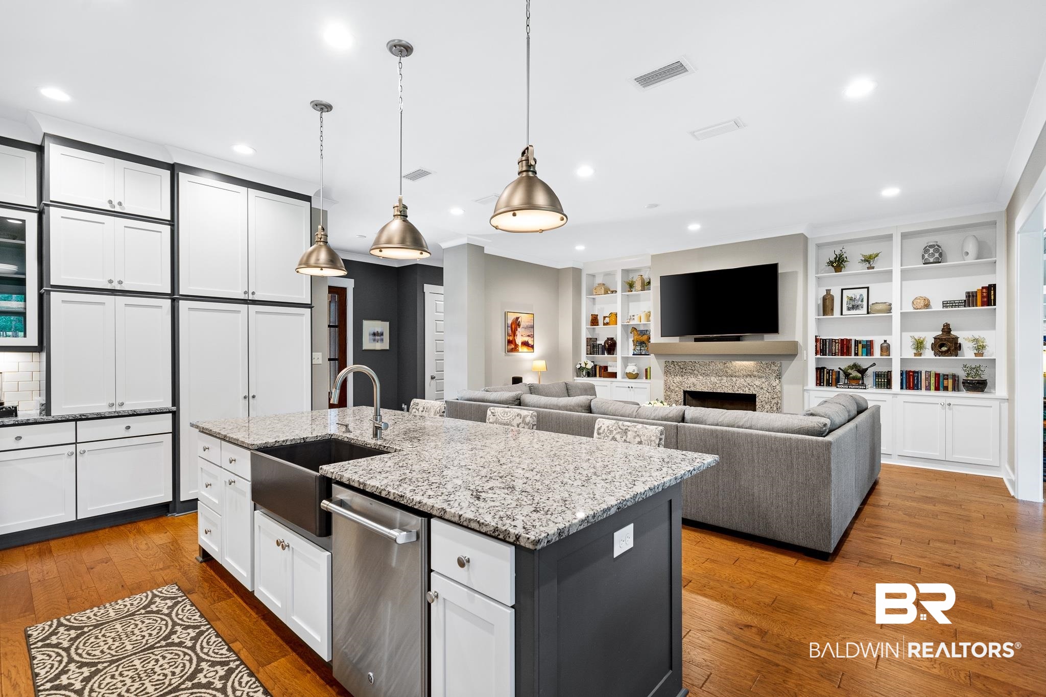 471 Colony Drive Fairhope, AL 36532 - Photo 12 of 39 Kitchen to Great Room