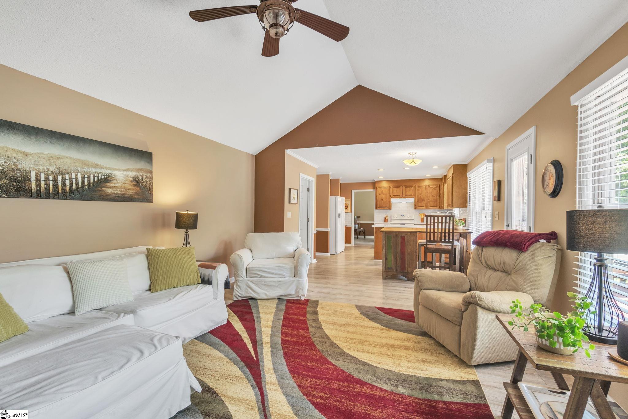 116 Wood Creek Road Mauldin, SC 29662 - Photo 7 of 34 Gallery Image 7