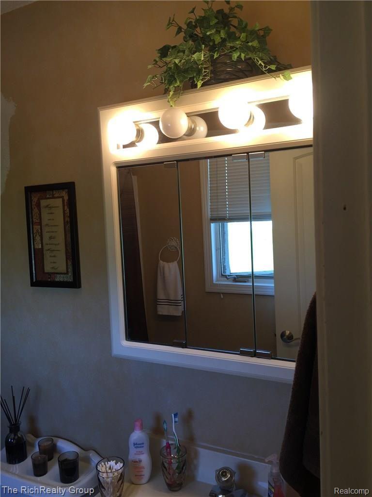 6049 Trombley Road Newport, MI 48166 - Photo 20 of 24 20.JPG