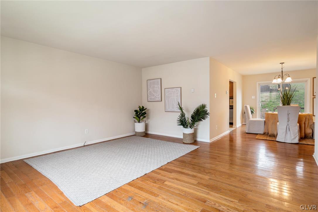 207 Ridge Street Emmaus, PA 18049 - Photo 7 of 27 Gallery Image 7