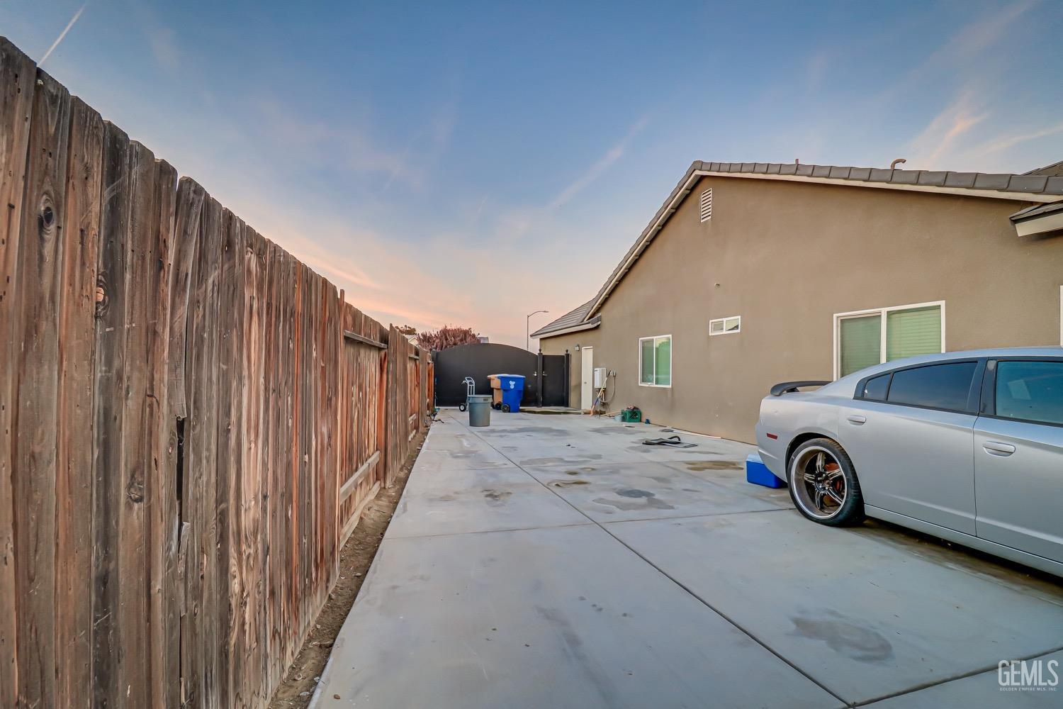Undisclosed Address Bakersfield, CA 93313 - Photo 25 of 25 a view of parking area