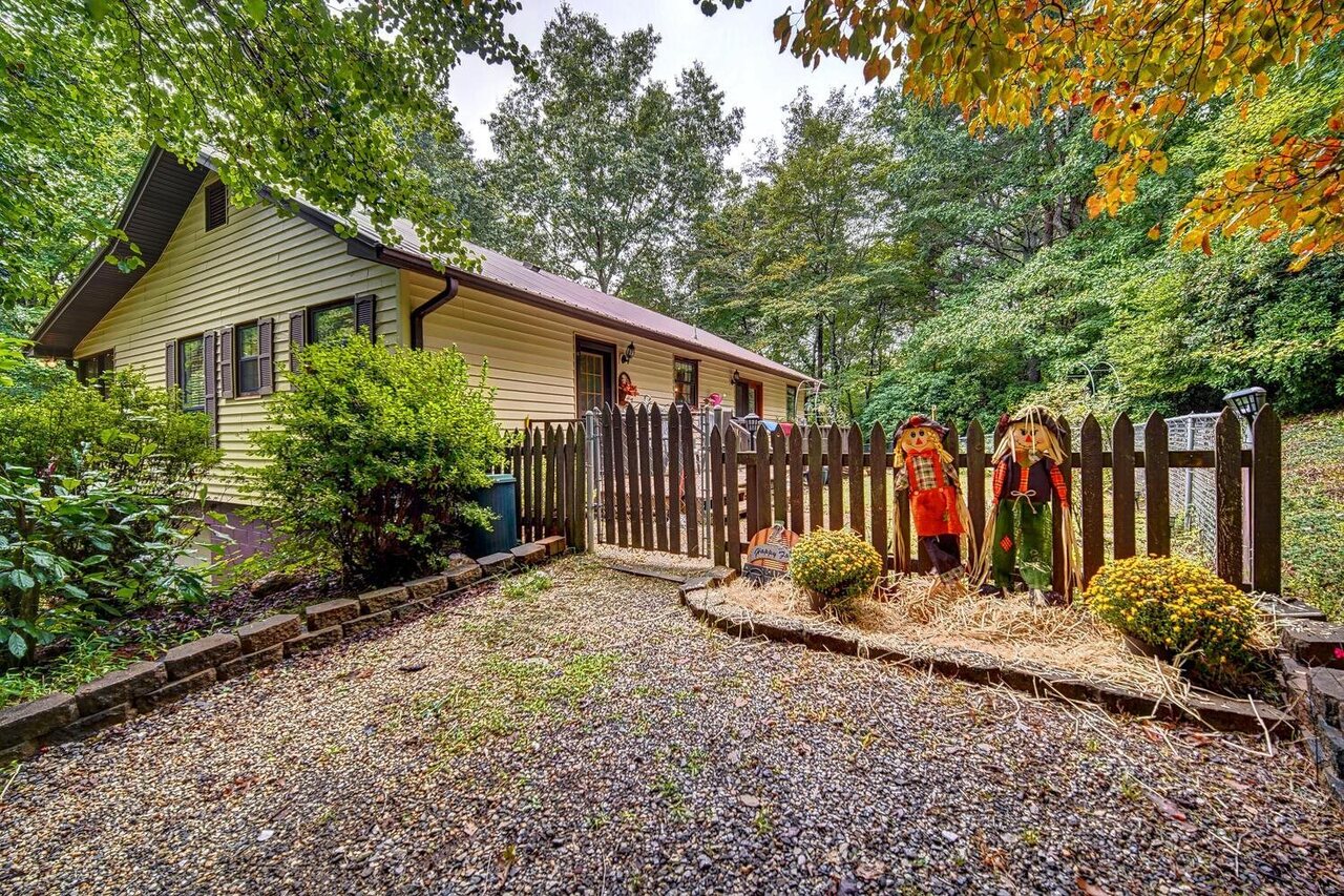 175 V V Addington Road, Unit 2 Blairsville, GA 30512 - Photo 1 of 1 Gallery Image 1