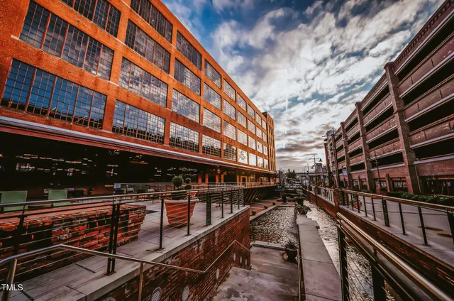 $689,990 | 2004 Moody, Durham, NC 27701