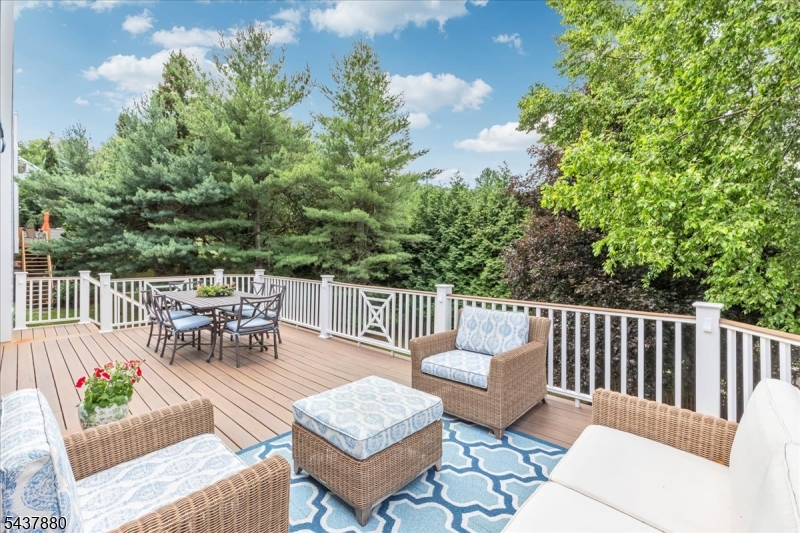 6 Barnstable Road Berkeley Heights, NJ 07922 - Photo 43 of 48