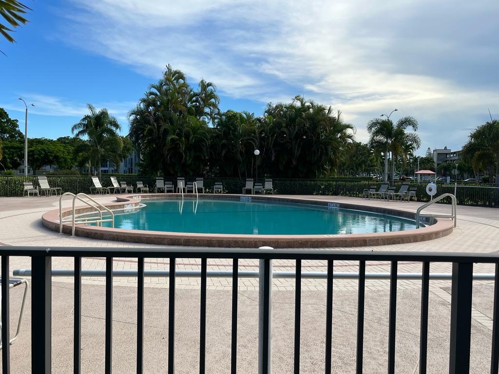 135 Mansfield C Boca Raton, FL 33434 - Photo 16 of 20 cfe0729b-6eee-462d-86d2-0727c934a447