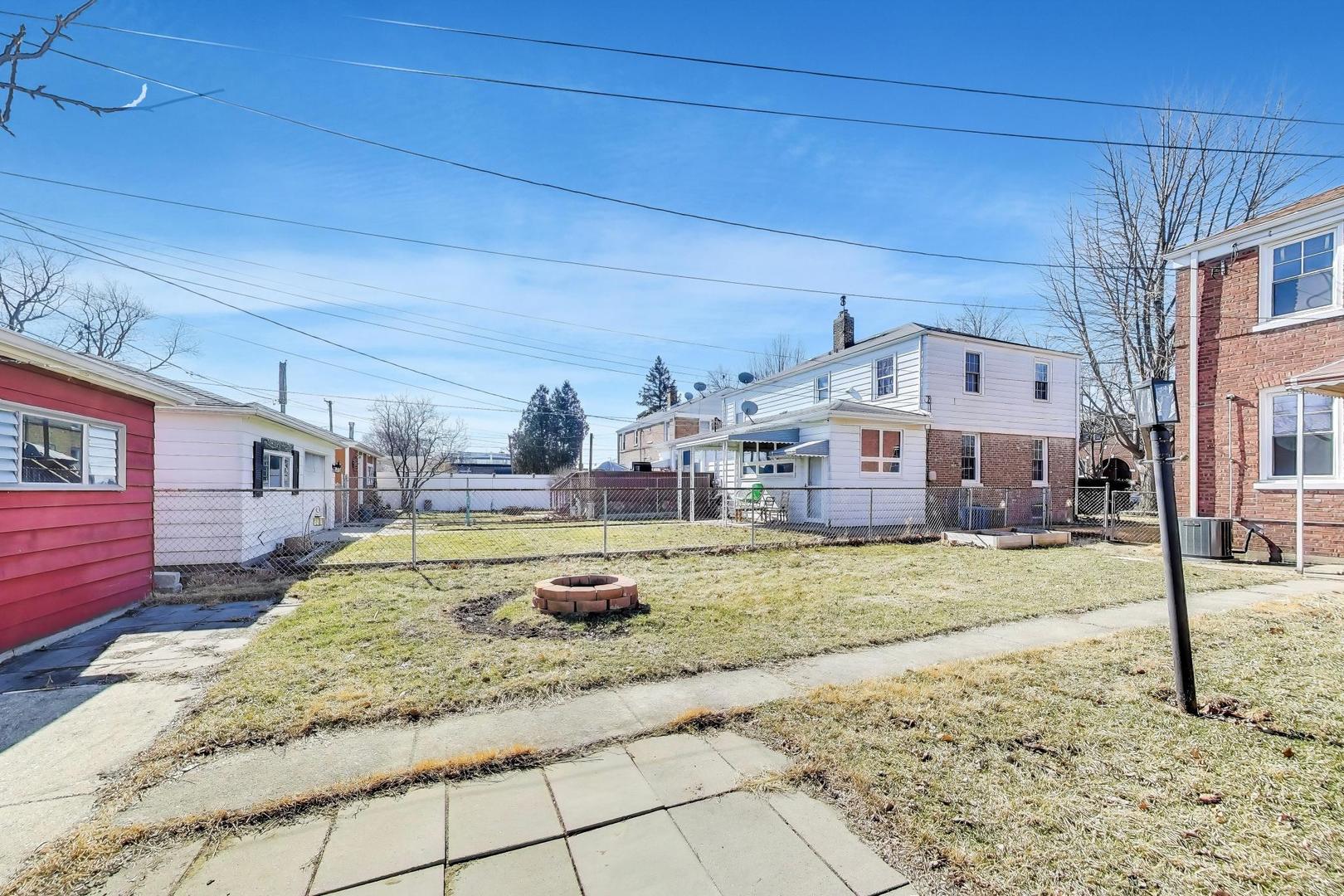 4023 Oak Avenue Brookfield, IL 60513 - Photo 17 of 17 a view of a house with a yard