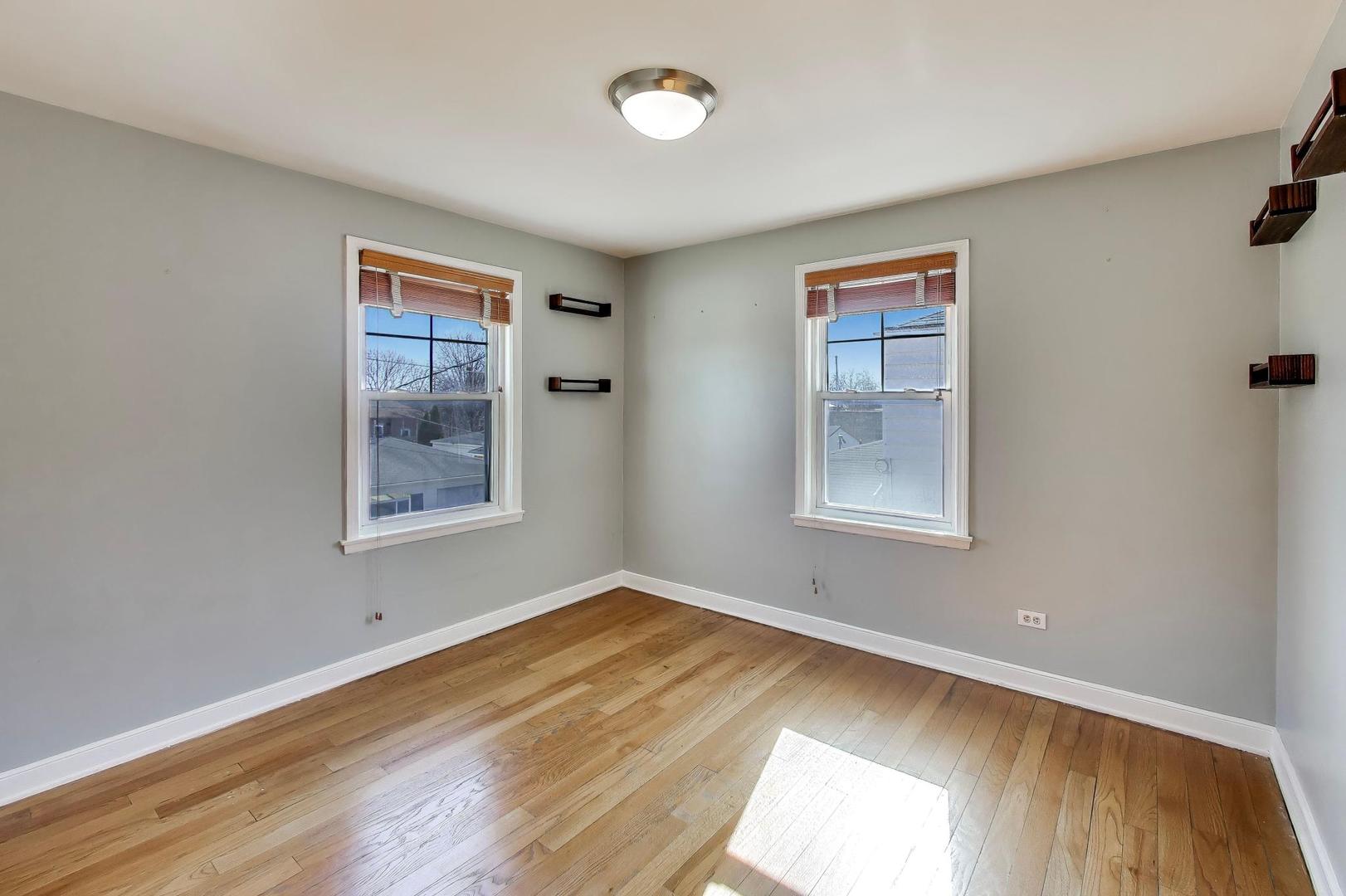 4023 Oak Avenue Brookfield, IL 60513 - Photo 10 of 17 a view of an empty room with a window