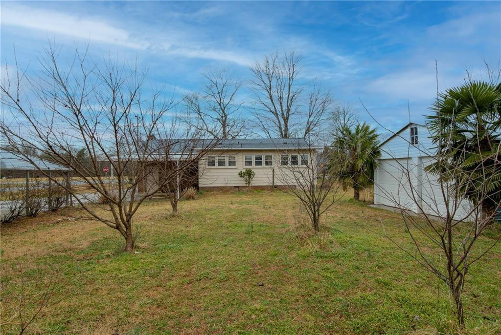 374 Trollingwood Road Haw River, NC 27258 - Photo 27 of 35 Gallery Image 27