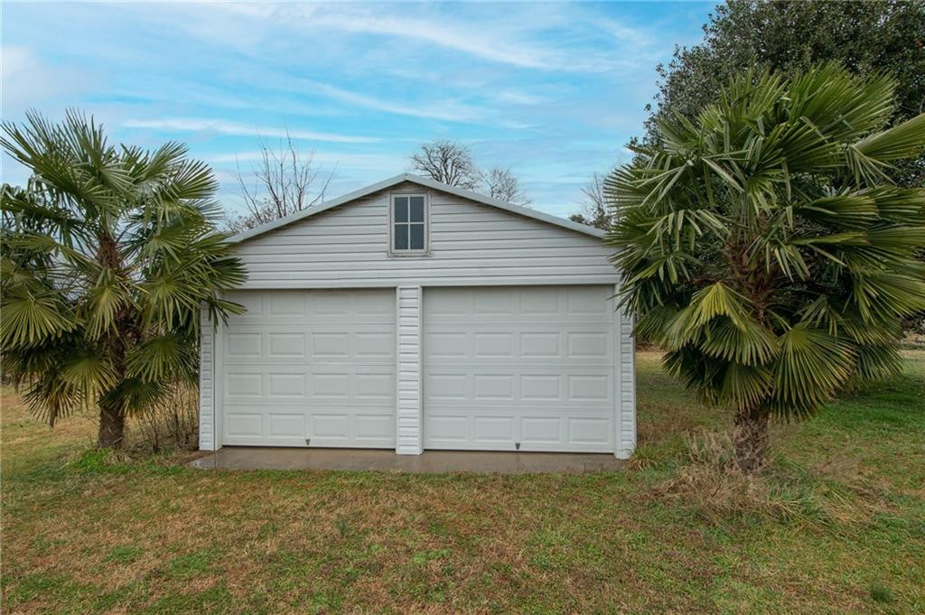 374 Trollingwood Road Haw River, NC 27258 - Photo 32 of 35 Gallery Image 32