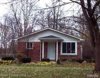 200 Red Oak Lane Rochester, MI 48307 - Photo 1 of 1 Property Photo