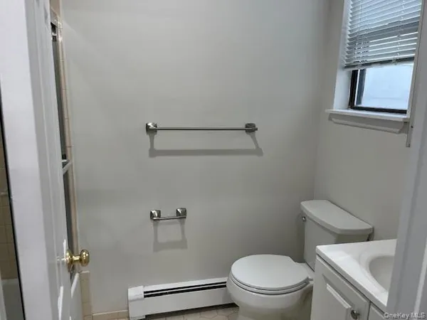 $3,000 | 161 Main Street, Unit 161B, Port Washington, NY 11050