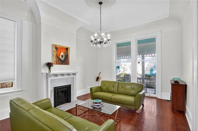 $1,485,000 | 2520 Magazine Street, New Orleans, LA 70130