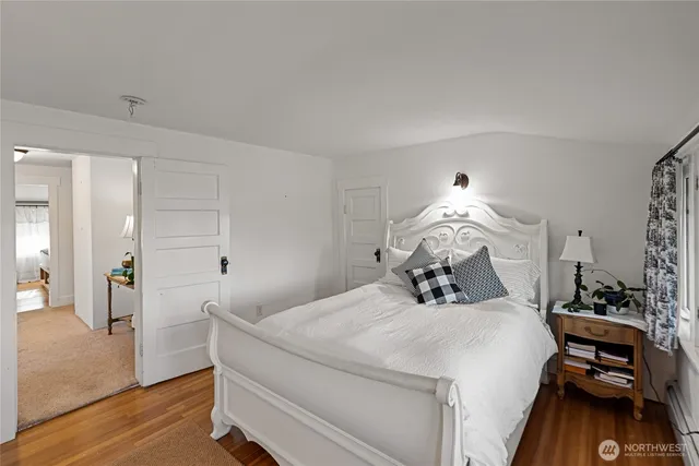 $630,000 | 202 Prospect Street East, Eatonville, WA 98328