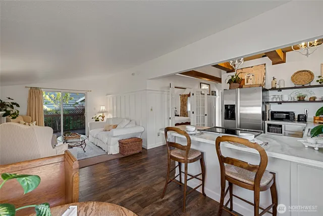 $630,000 | 202 Prospect Street East, Eatonville, WA 98328