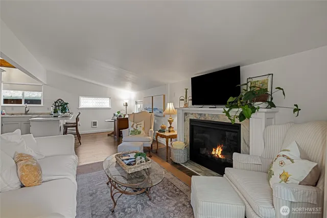 $630,000 | 202 Prospect Street East, Eatonville, WA 98328