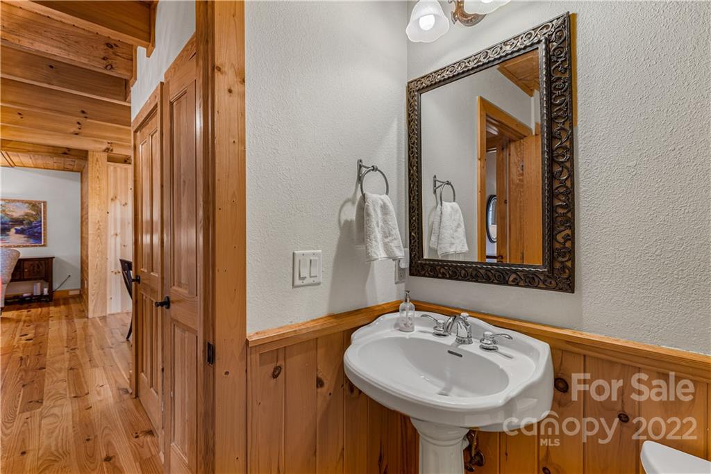 271B Rendezvous Ridge, Unit B Cashiers, NC 28717 - Photo 33 of 35 Gallery Image 33