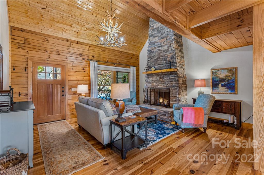 271B Rendezvous Ridge, Unit B Cashiers, NC 28717 - Photo 8 of 35 Gallery Image 8