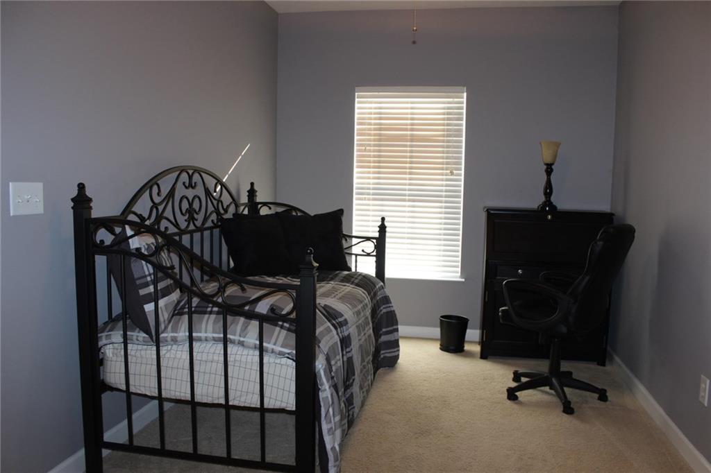 1136 Shadow Ridge Road Indianapolis, IN 46280 - Photo 13 of 19