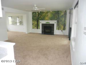 7 Getz-Dawl Road Palmerton, PA 18071 - Photo 3 of 14 Living Room