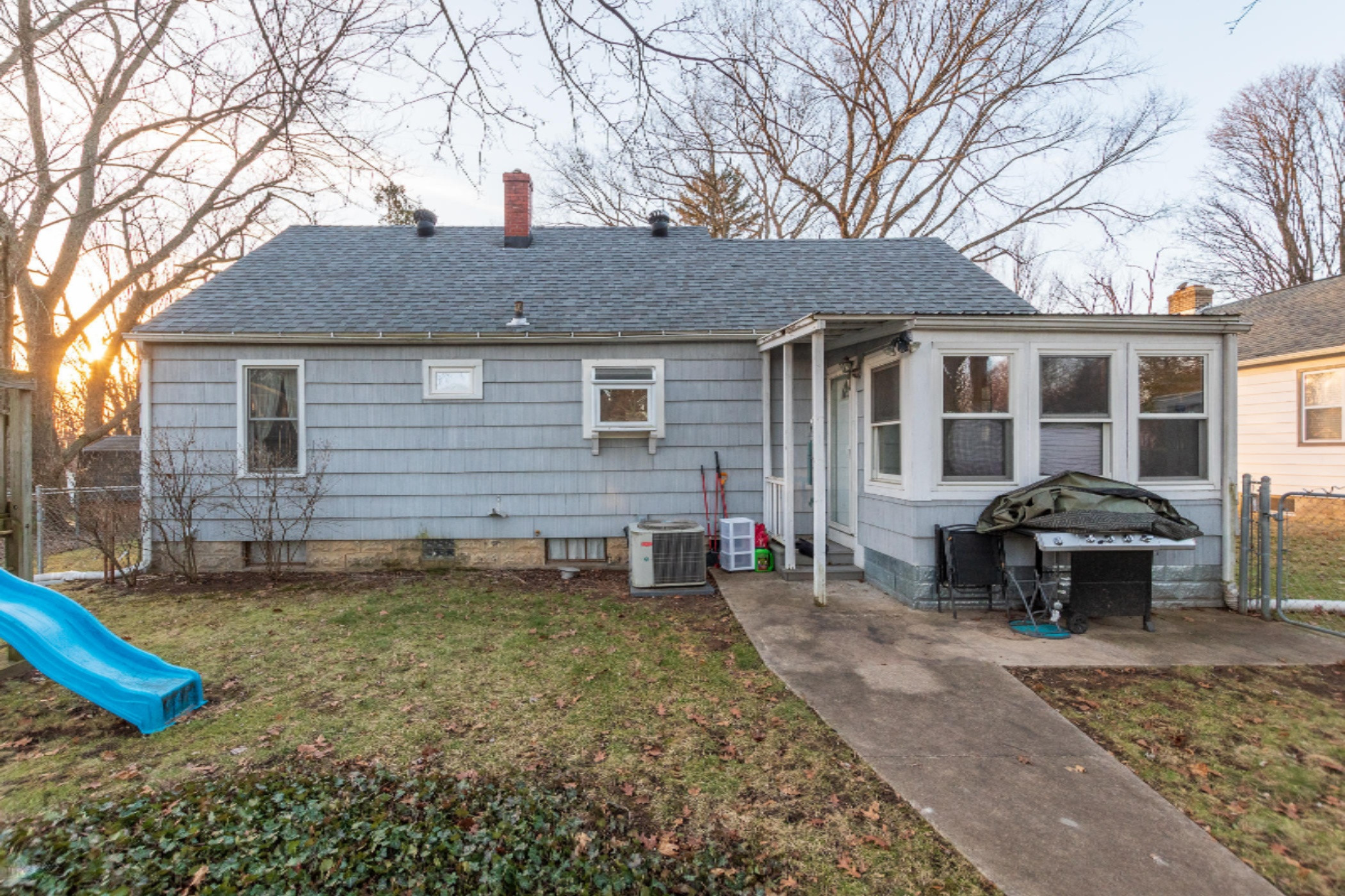 2901 Ferdon Road Kalamazoo, MI 49008 - Photo 32 of 34 2901 Ferdon-38