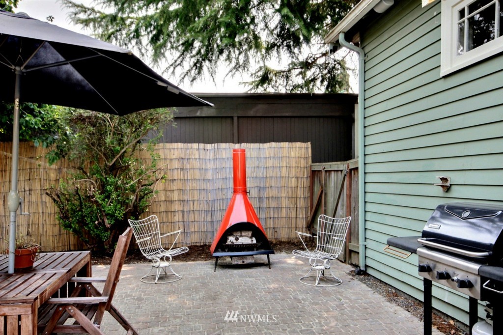 4754 Southwest Eddy Street Seattle, WA 98136 - Photo 18 of 25 Gallery Image 18