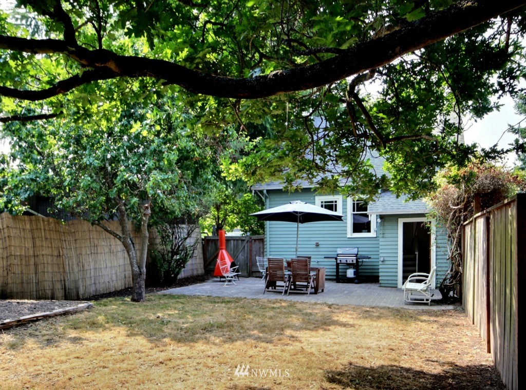 4754 Southwest Eddy Street Seattle, WA 98136 - Photo 19 of 25 Gallery Image 19
