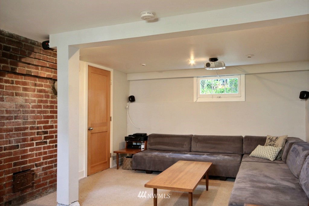 4754 Southwest Eddy Street Seattle, WA 98136 - Photo 25 of 25 Gallery Image 25