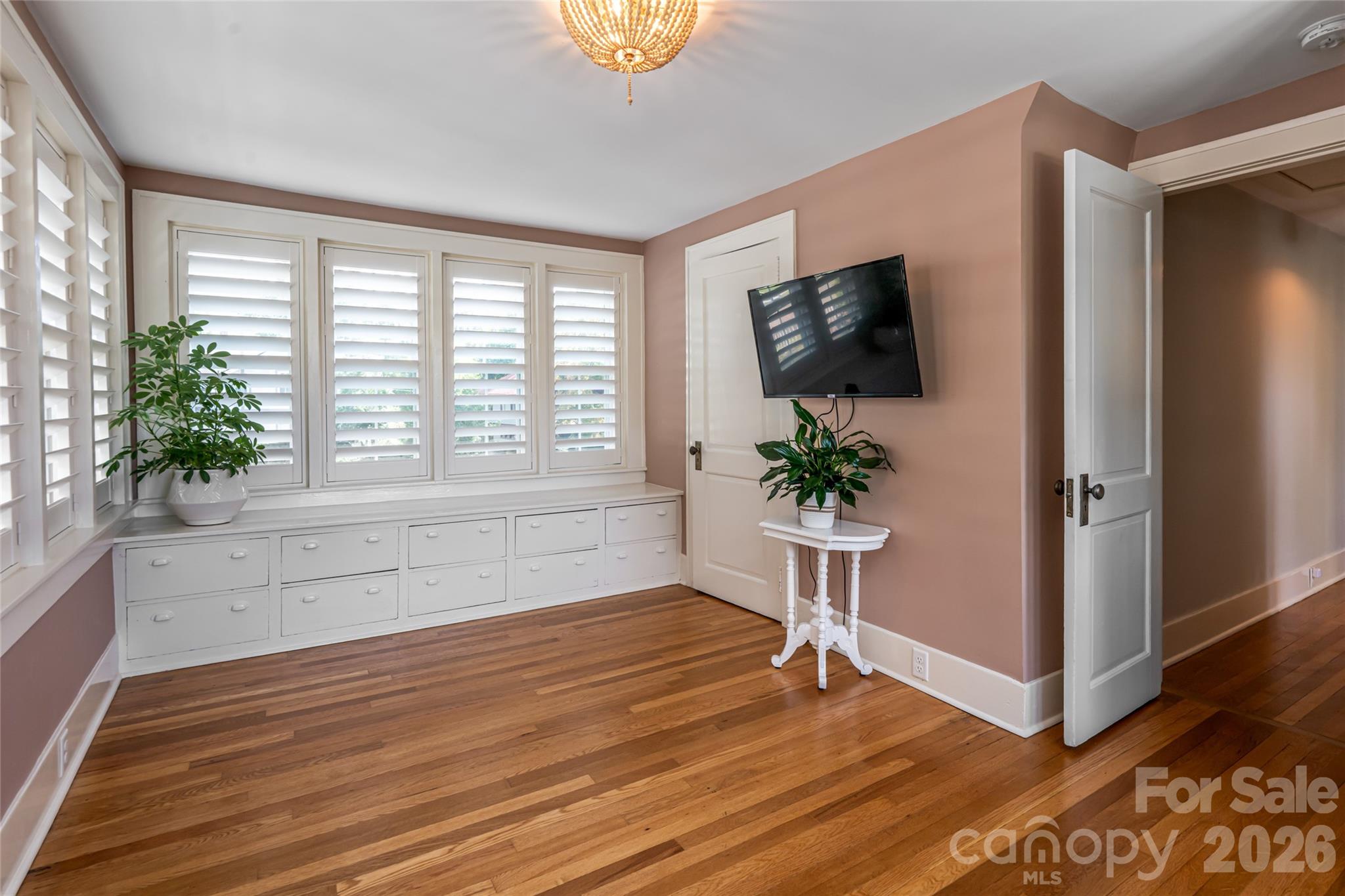 55 Edgemont Road Asheville, NC 28801 - Photo 35 of 48