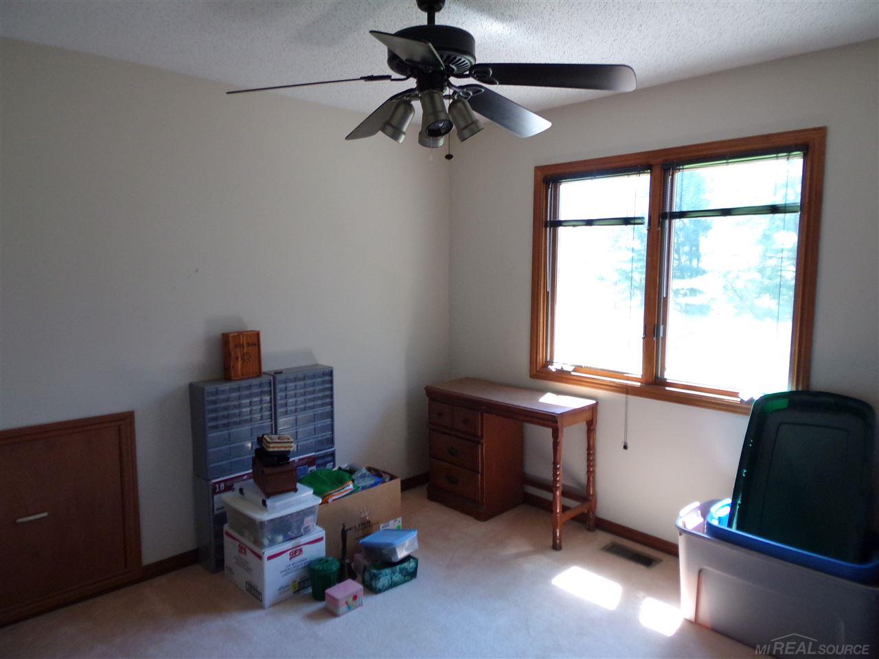 5339 Fitzgerald Road St. Clair, MI 48079 - Photo 25 of 34 31317802-24.JPG