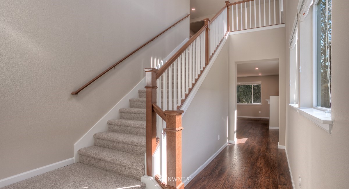 23632 43rd Drive Southeast, Unit 229 Bothell, WA 98021 - Photo 2 of 16