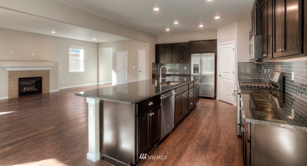 23632 43rd Drive Southeast, Unit 229 Bothell, WA 98021 - Photo 5 of 16