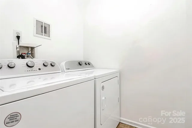 $319,900 | 10549 Yellow Rose Lane, Charlotte, NC 28269