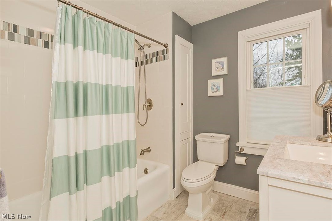 16315 Fernway Road Cleveland, OH 44120 - Photo 24 of 33