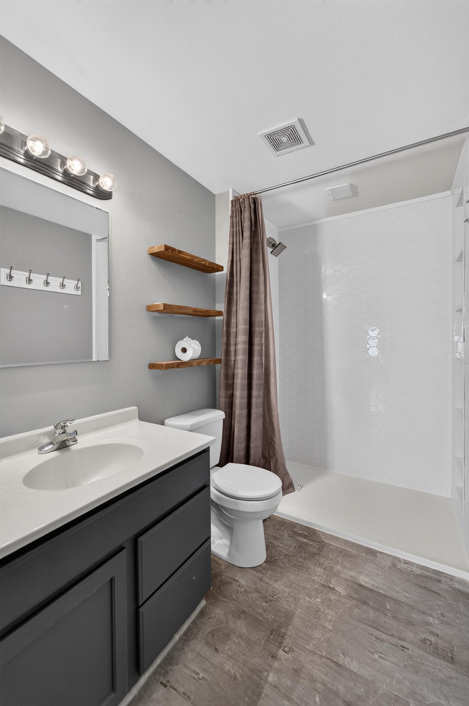 4713 Dream Madison, WI 53718 - Photo 17 of 41 Gallery Image 17