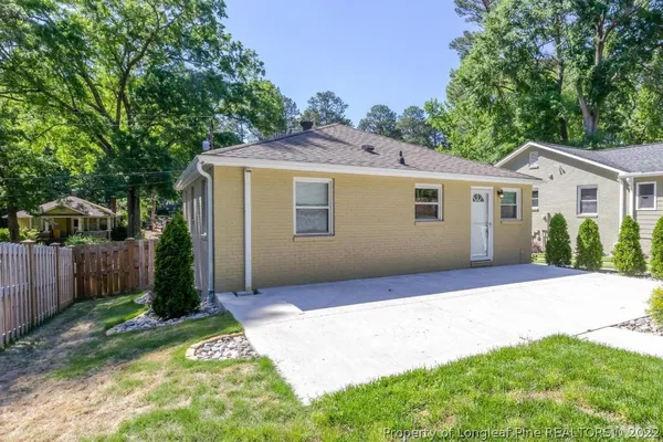 $1,595 | 2710 Broad Street, Durham, NC 27704