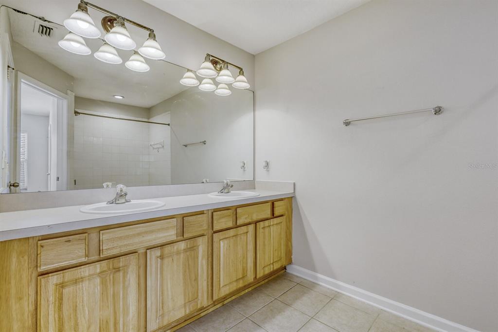 4908 Pond Ridge Drive Riverview, FL 33578 - Photo 13 of 23