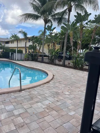 $1,800 | 4051 Northeast 13th Avenue, Unit 613, Oakland Park, FL 33334