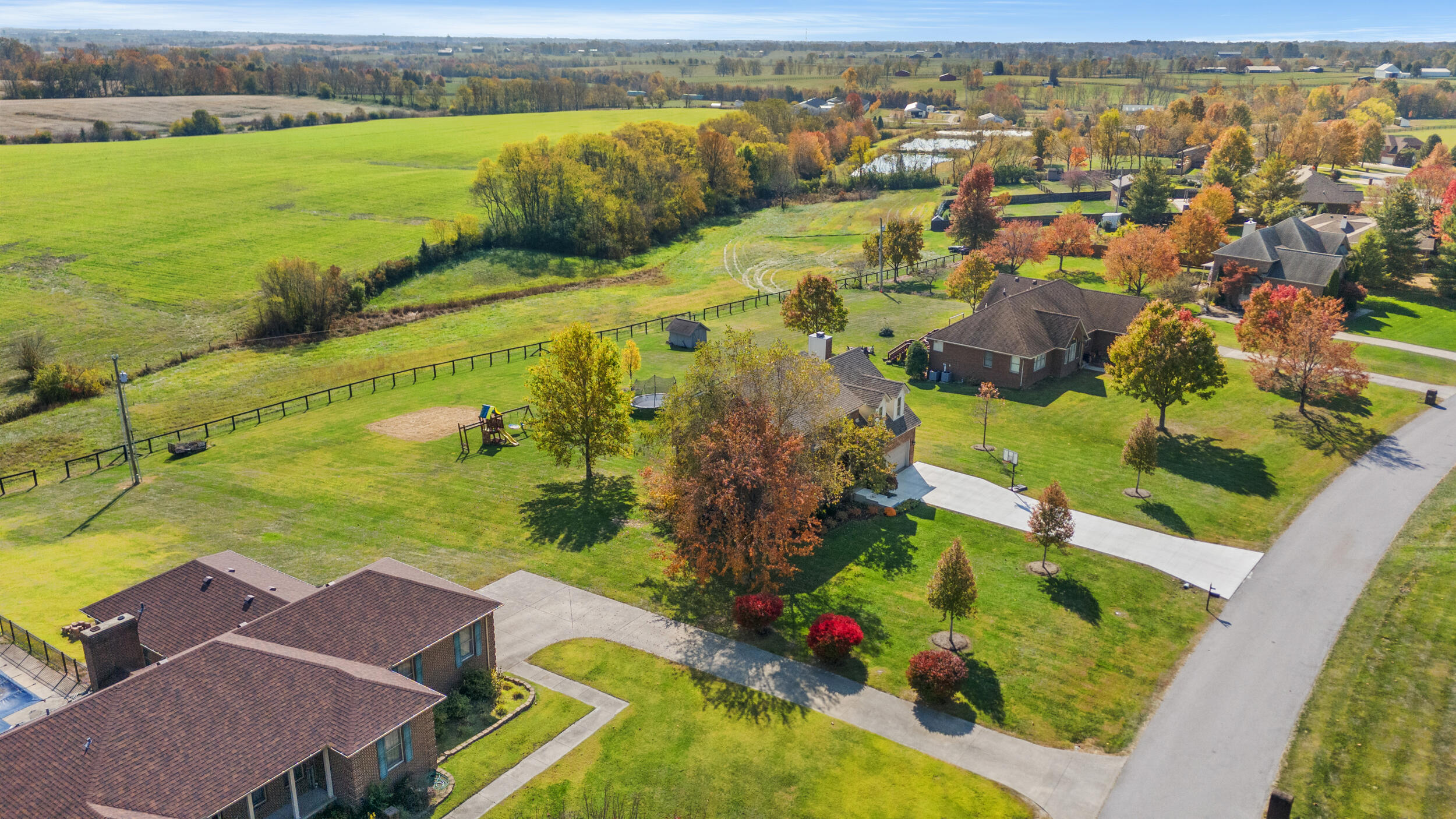 115 Squires Pointe Road Paris, KY 40361 - Photo 37 of 41 43_dji_20241025093825_0004_d