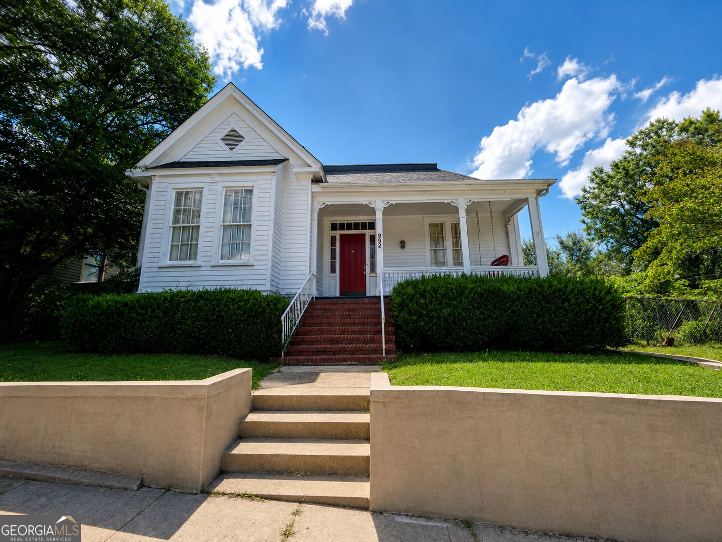 992 Spring Street Macon, GA 31201 - Photo 1 of 13 Gallery Image 1
