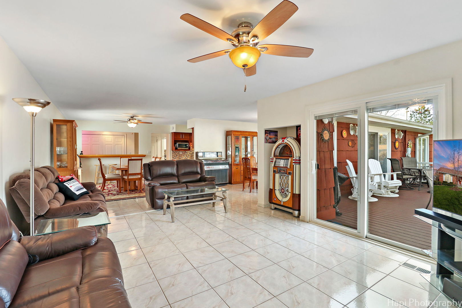 1520 Hassell Road Hoffman Estates, IL 60169 - Photo 19 of 32 Gallery Image 19