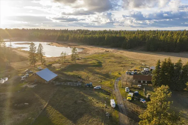 $1,400,000 | 1403 West Jennings Road, Spangle, WA 99031