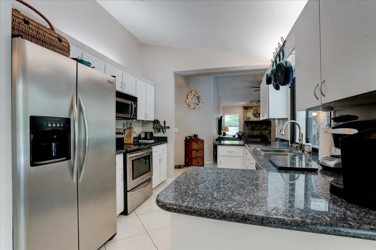 10152 Sandy Run Road Jupiter, FL 33478 - Photo 13 of 57 14-10152 Sandy Run-9