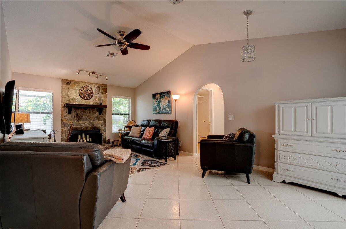 10152 Sandy Run Road Jupiter, FL 33478 - Photo 23 of 57 24-10152 Sandy Run-17