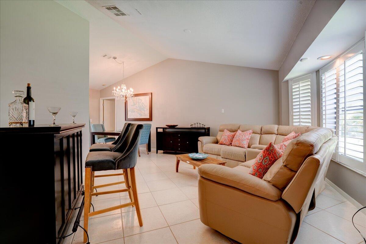 10152 Sandy Run Road Jupiter, FL 33478 - Photo 6 of 57 07-10152 Sandy Run-2